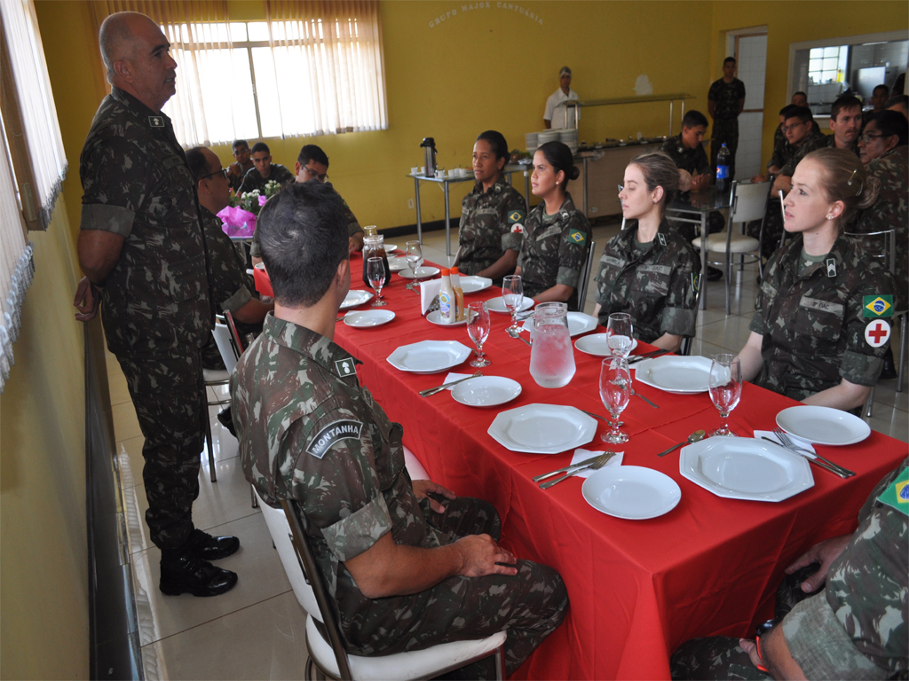 Exército Brasileiro EB - Feliz dia das mulheres. ♥️🔰💪🏼